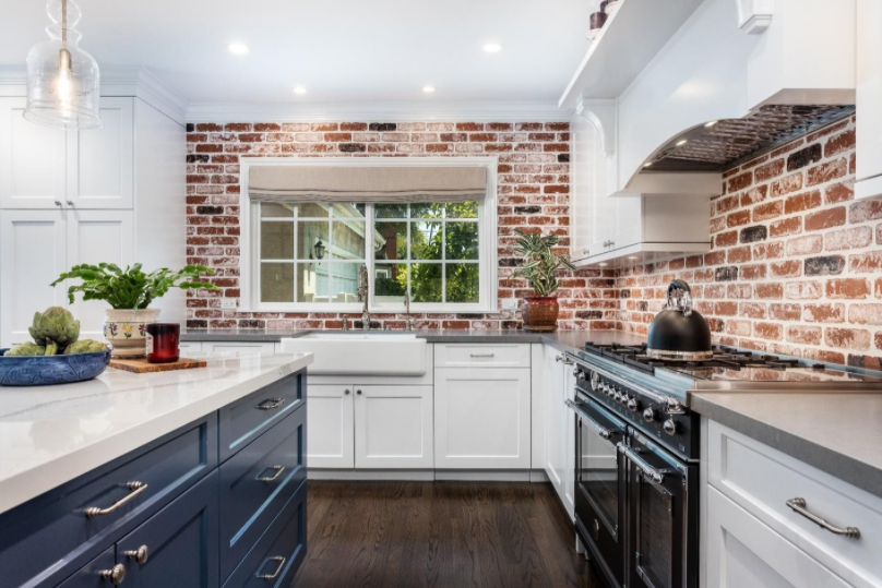 Modern Farmhouse Kitchens – Ideas, Characteristics and Inspiration