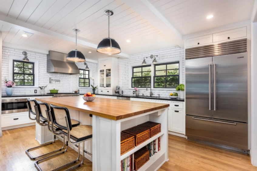 5 Examples of Standout Features in a Farmhouse Kitchen